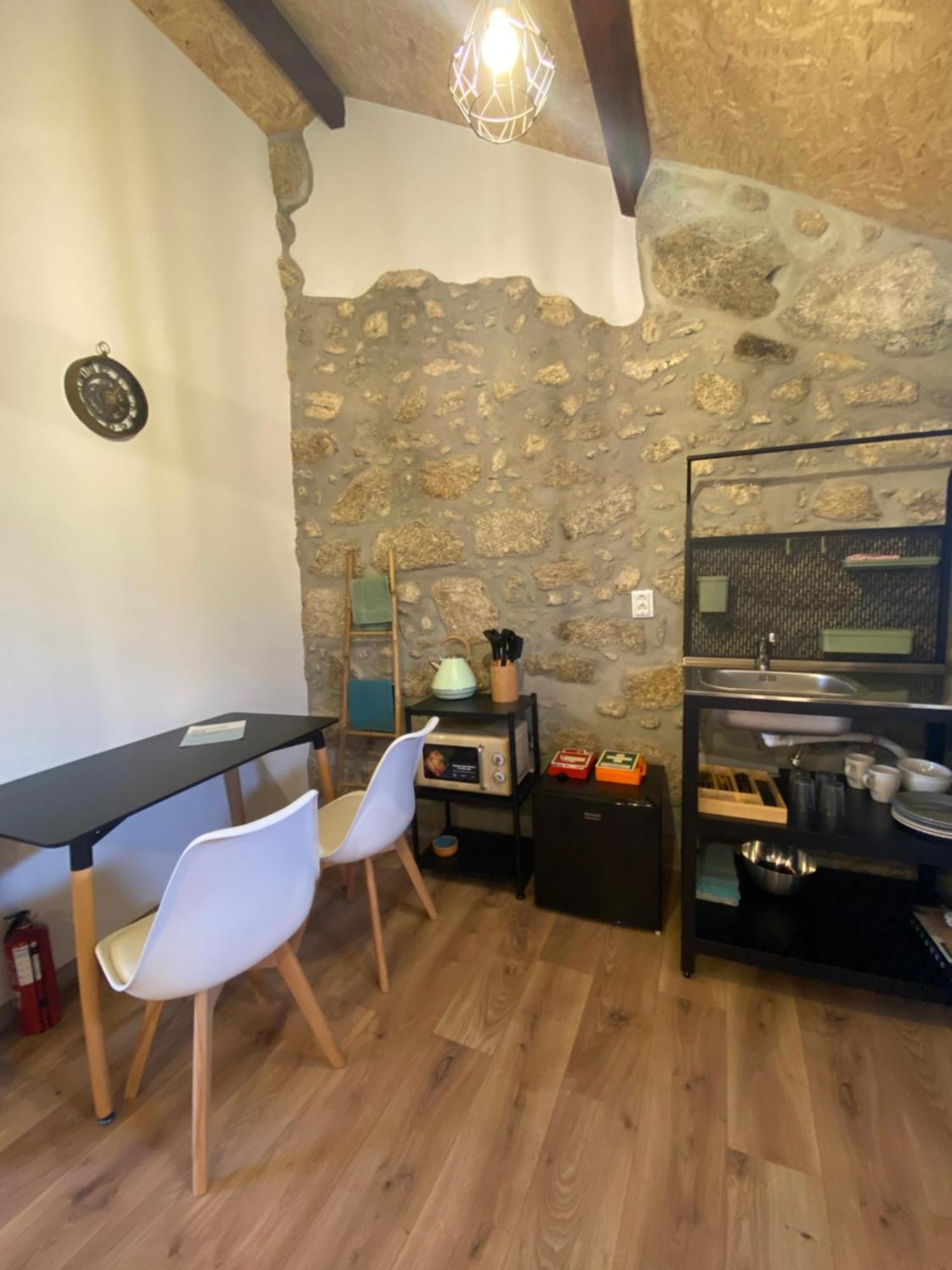 Casa De Pedra Em Vinha No Dao Villa Nelas Luaran gambar